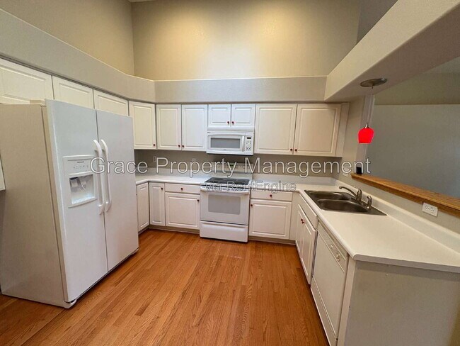 Building Photo - 8340 S Upham Way