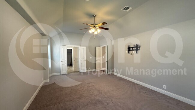 Building Photo - 1112 Snowbird Dr