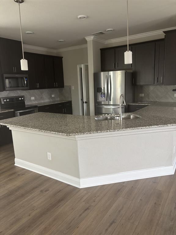 Building Photo - 220 Rocroi Dr