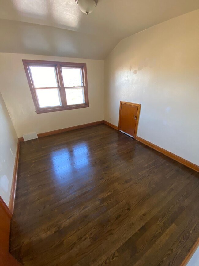 Building Photo - 4171 N 63rd St