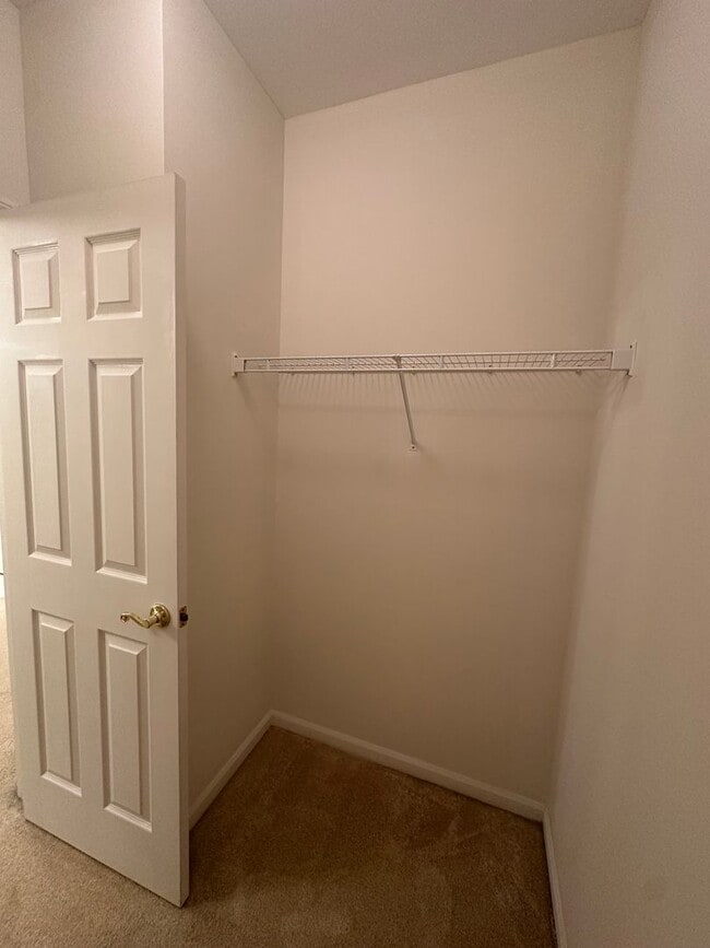 Building Photo - Spacious 2BR/2BA Townhome in Cobblestone For Rent - Two Car Garage!