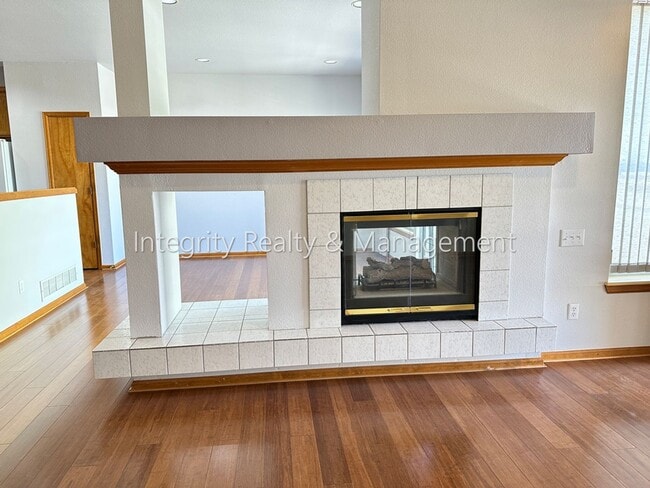 Building Photo - 3410 W 98th Dr