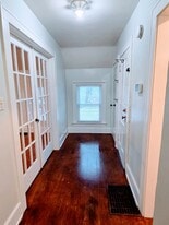 Building Photo - 1513 Holmes Ave