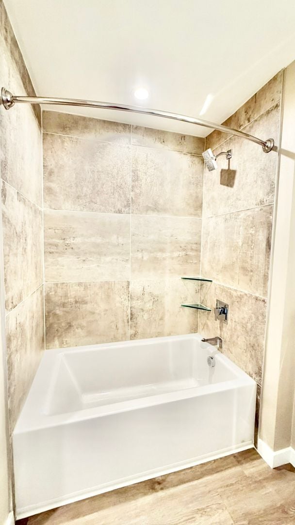 Building Photo - Brand New High-Rise Condo Unit with Stunni...