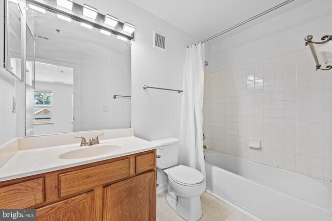 Building Photo - 11804 Eton Manor Dr