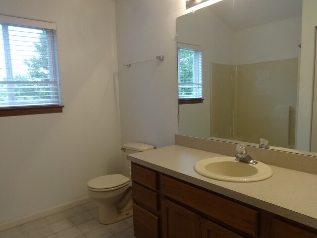 Building Photo - 26316 W Cricket Ct