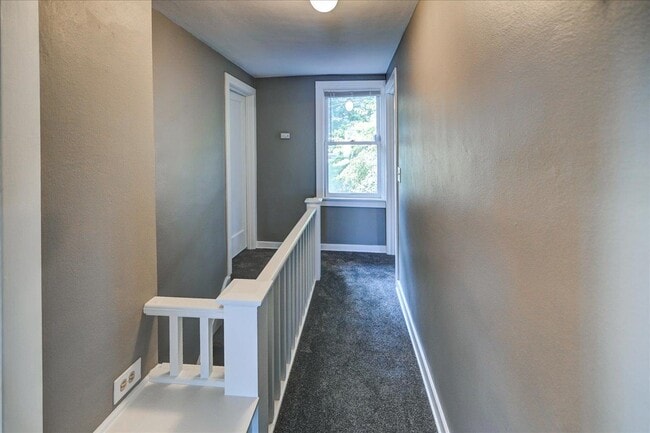 Building Photo - 5026 Lake Mendota Dr