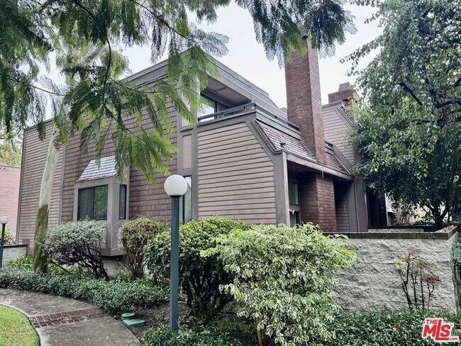 Building Photo - 4435 Alla Rd