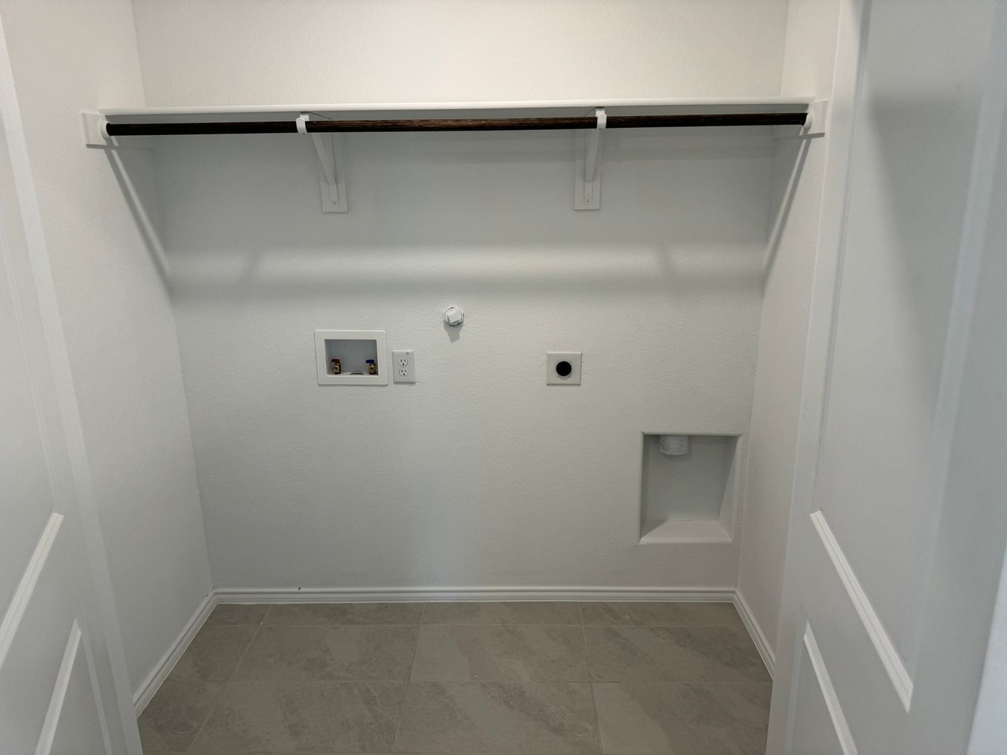 Building Photo - 9001 Thrasher Trl