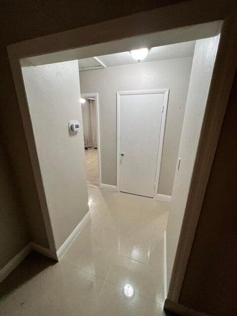 Building Photo - 340 W Blue Heron Blvd