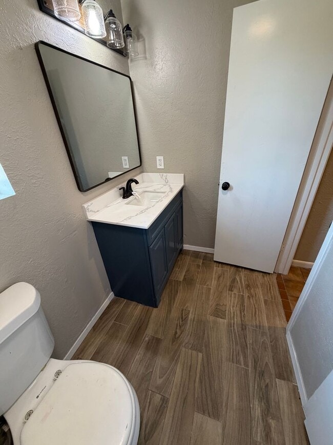 Building Photo - COMING SOON - 4 Bedroom, 2 Bathroom Home for Rent!