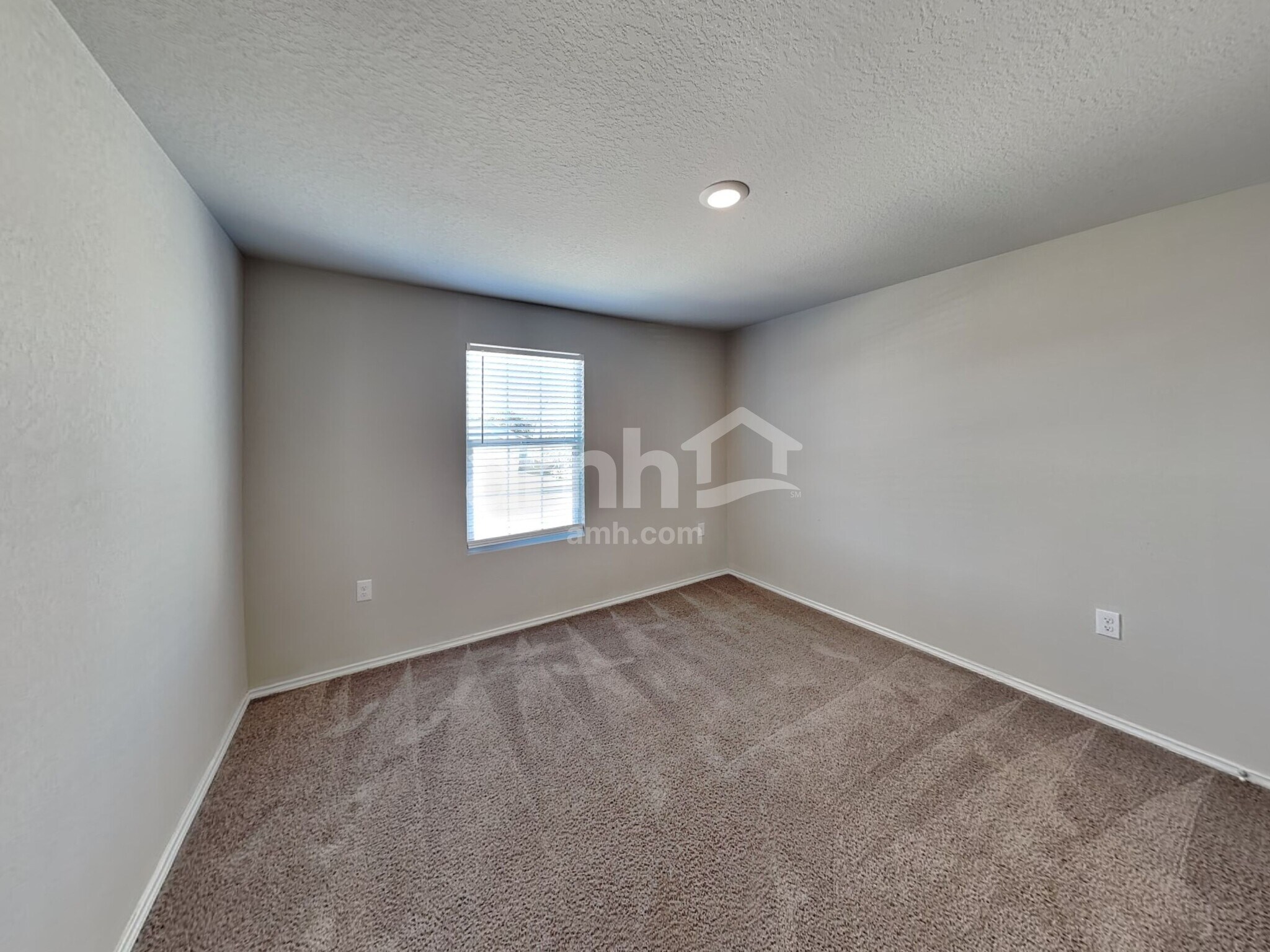 Building Photo - 7330 Rosada Way