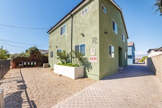 Building Photo - Spacious 4-Bedroom, 3-Bath Home – Modern Upgrades & Parking Included