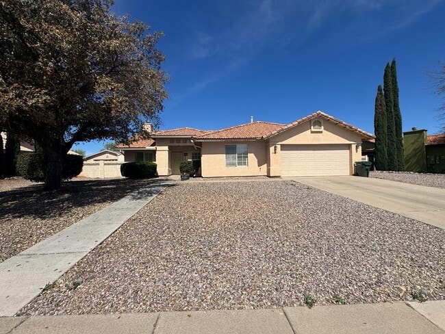 Building Photo - 3817 Camino Arroyo