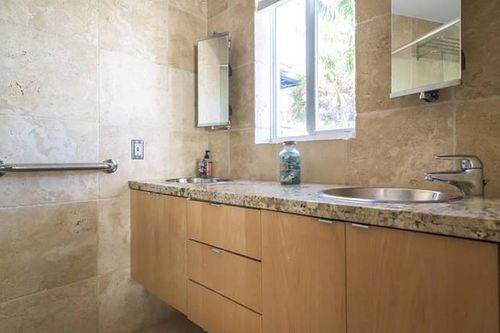 Building Photo - 1515 N Fort Lauderdale Beach Blvd