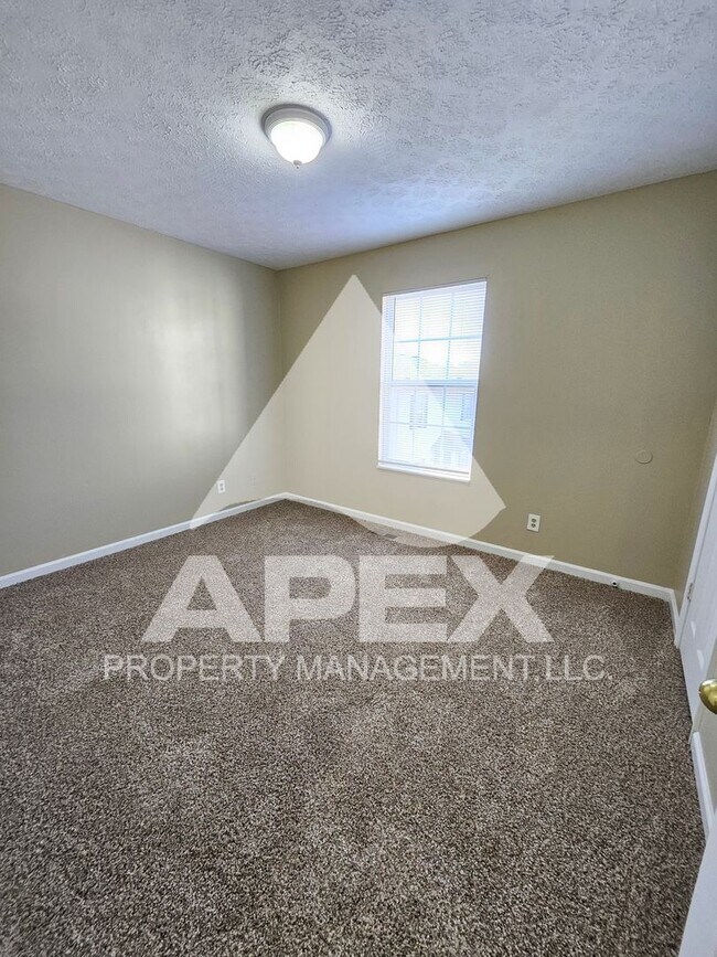 Building Photo - Nice 2 Bd | 1.5 Ba Townhouse in West Knox ...