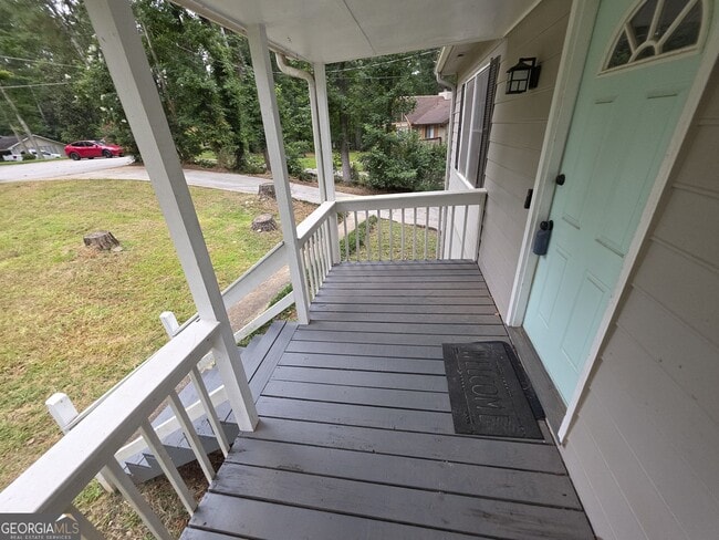 Building Photo - 3973 Woodland Cir SE