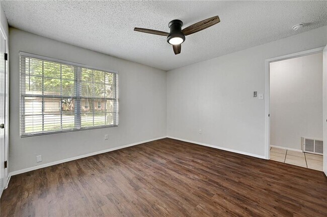 Building Photo - 7303 Sir Gawain Dr