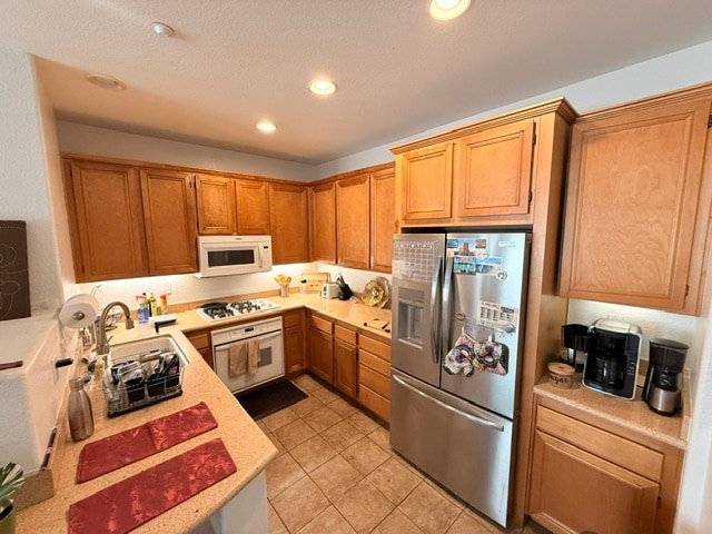 Kitchen - 9224 Piatto Ln