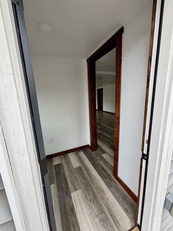 Building Photo - 360 Amoretti St