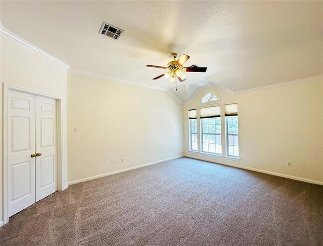 Building Photo - 13413 Creole Cove