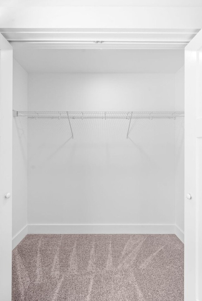 Building Photo - Luxury Townhome For Rent Near Billy Dunlop...