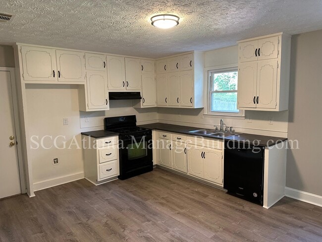 Building Photo - 972 Walnut Creek Ln