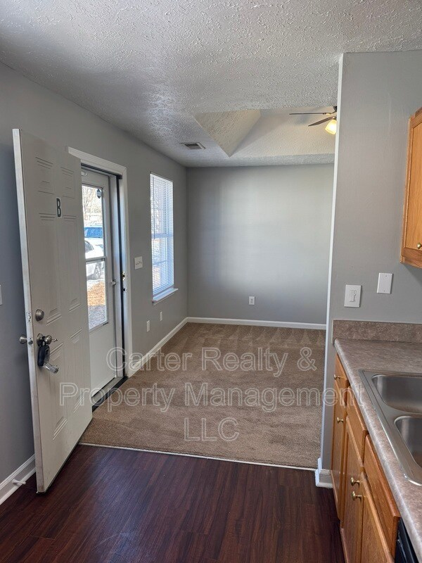 Building Photo - 4332 Old Hickory Blvd