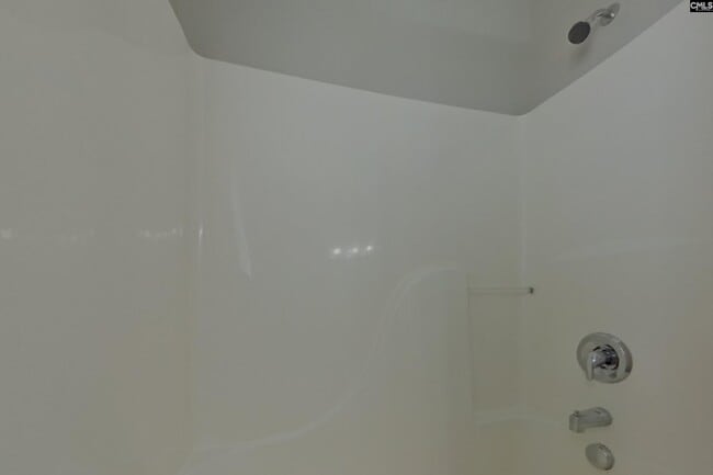 Building Photo - 390 Fox Trot Dr
