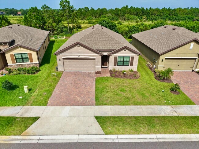 Building Photo - 927 Remington Green Dr SE