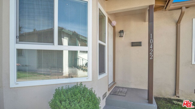 Building Photo - 10422 El Rancho Dr