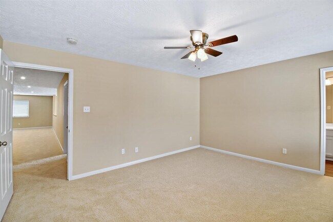 Building Photo - 8019 Spring Bluebonnet Dr