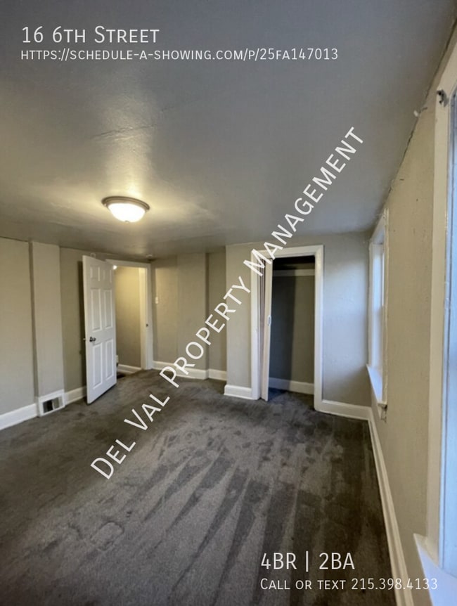 Building Photo - 16 6th St