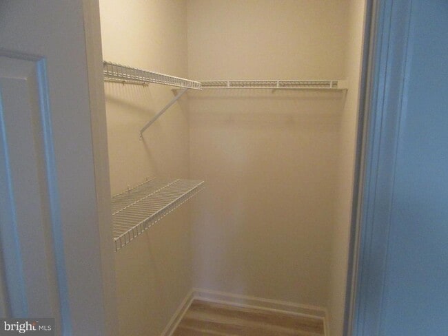 Building Photo - 11006 Koman Cir