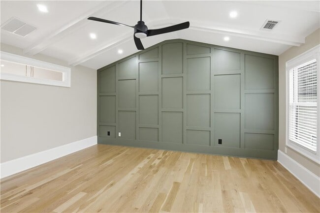 Building Photo - 3842 Memphis Dr