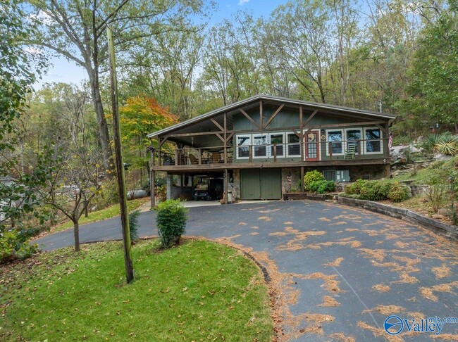 Building Photo - 527 Honeycomb Valley Rd