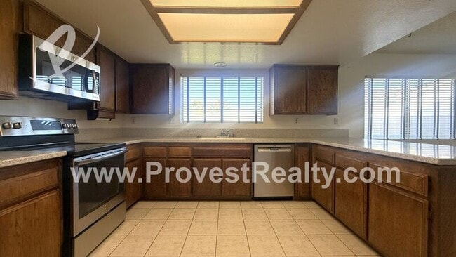 Building Photo - 18151 Deer Park Ln