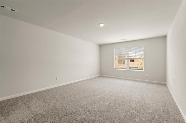 Building Photo - 348 Belmont Dr