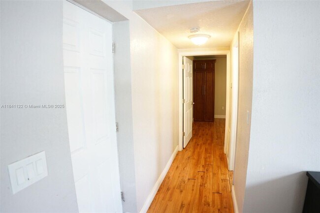 Building Photo - 20301 SW 118th Ave