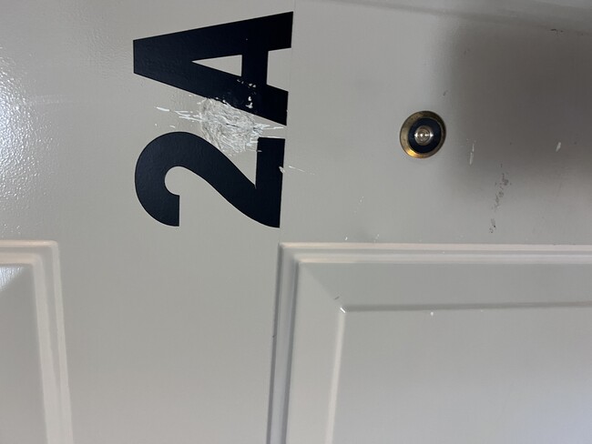 Primary Photo - 330 Cunat Blvd