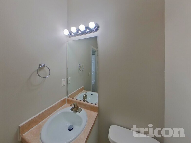 Building Photo - 2183 Harmony Lakes Ct