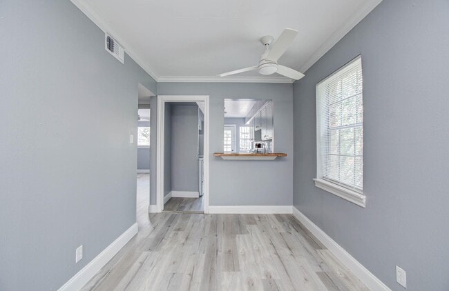 Building Photo - 5208 Arboles Dr