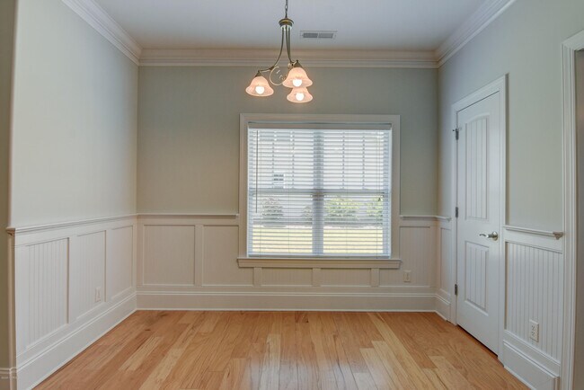 Building Photo - 8210 Porters Crossing Way