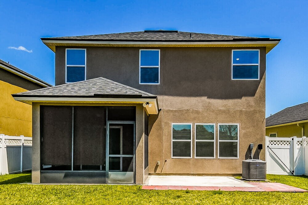 Building Photo - 918 Glendale Ln