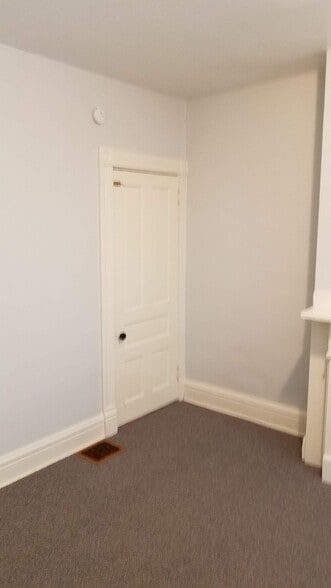 Bedroom 3 - 309 Lawn St