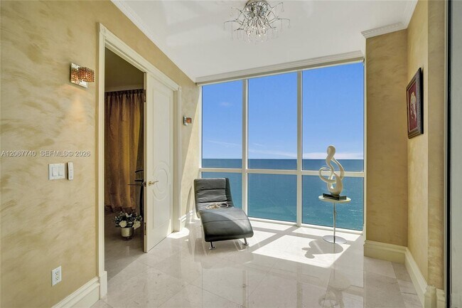Building Photo - 18201 Collins Ave