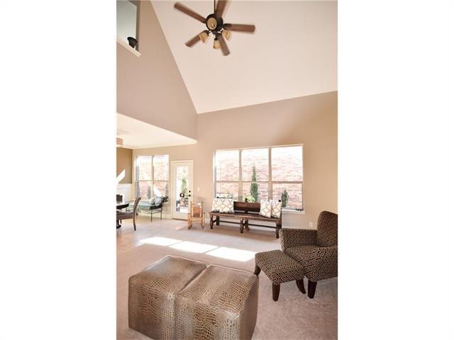Building Photo - 1708 Estacado Dr