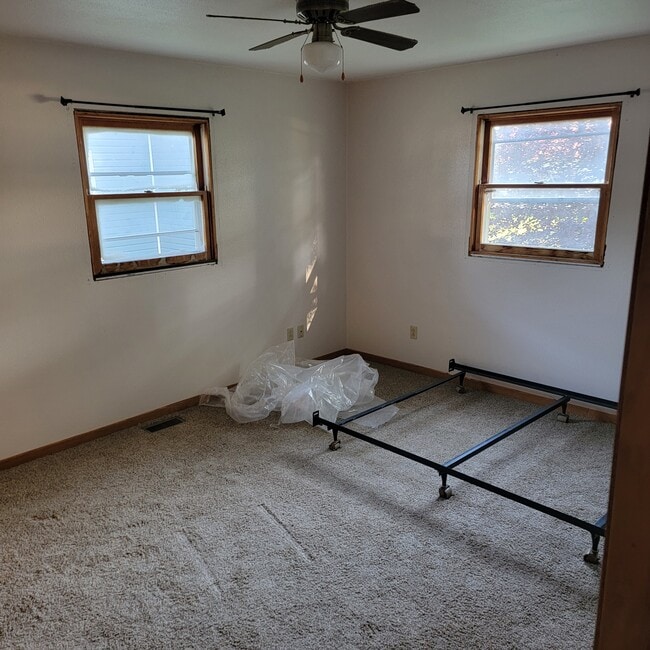 Building Photo - 205 Grape St