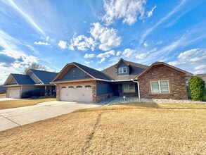 Building Photo - 61 Boulder Dr