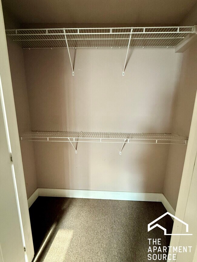 Building Photo - 3433 S Indiana Ave